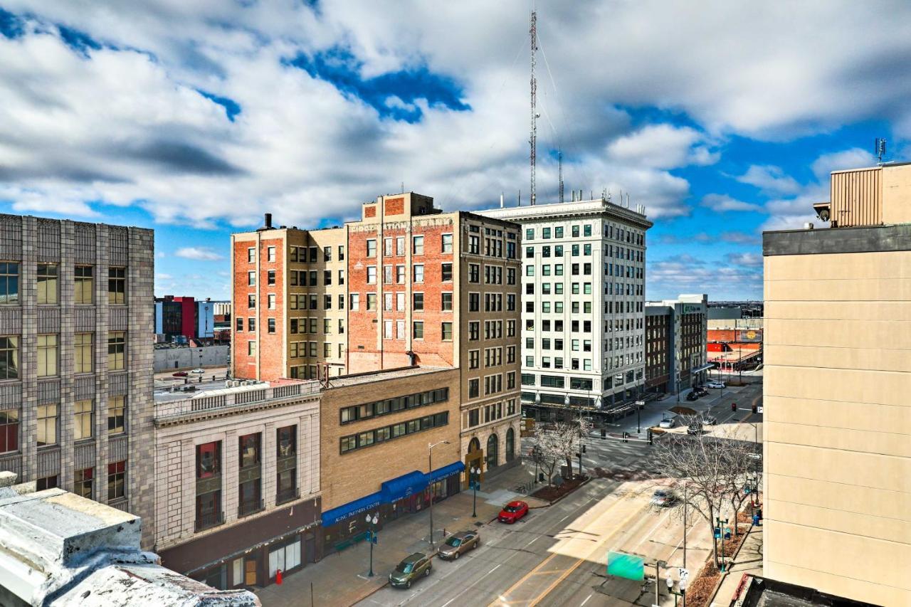 Downtown Lincoln Loft Apartment - New Remodel! エクステリア 写真